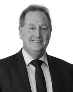 Tony-Murphy-240_300-BW